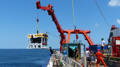 Auf der Fahrt wird das ROV MARUM-Squid eingesetzt. Foto: MARUM - Zentrum für Marine Umweltwissenschaften, Universität Bremen, D. Hebbeln