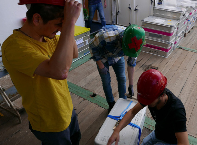 Die Proben werden für den Transport in Kühlboxen gepackt. Foto: MARUM, Universität Bremen