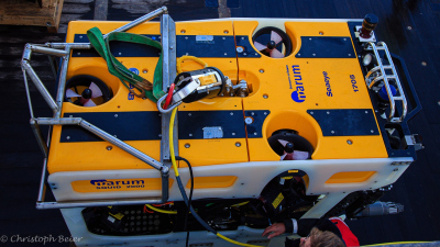 An Deck wird das ROV gewartet und für den nächsten Tauchgang vorbereitet. Foto: Christoph Beier