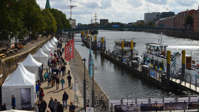Auf der Forschungsmeile präsentieren sich die wissenschaftlichen Einrichtungen aus dem Land Bremen. Foto: MARUM - Zentrum für Marine Umweltwissenschaften, Universität Bremen