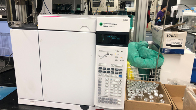 Gaschromatograph an dem die Headspace-Proben analysiert werden.