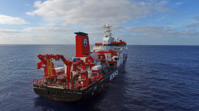 In March, the research vessel SONNE will be sailing in the Indian Ocean. Photo: MARUM - Center for Marine Environmental Sciences, University of Bremen; V. Ratmeyer