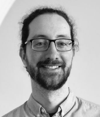 Stefan Wenau