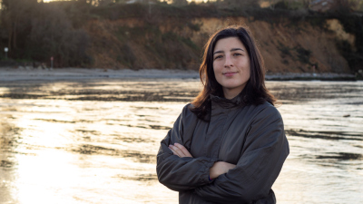 Prof. Elda Miramontes receives this year’s Roland Goldring Award. 
