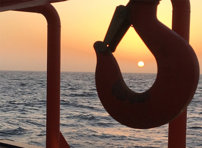 Sonnenuntergang über dem subtropischen Atlantik.