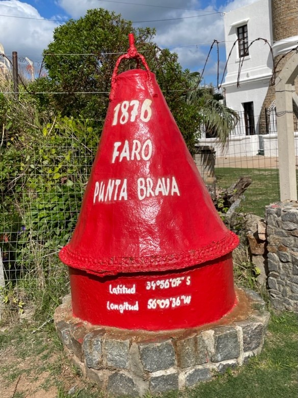 Punta Carretas Leuchtturm an der Südspitze von Montevideo. Fotos: H. Pälike
