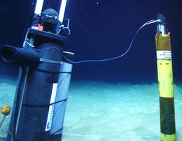 MeBoCORK Ozeanbodenobservatorium (SO222B)