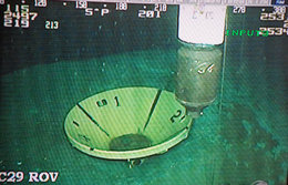 GeniusPlug enters C0002 wellhead