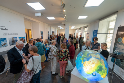 Ausstellungseröffnung im Haus der Wissenschaft. Foto: MARUM – Zentrum für Marine Umweltwissenschaften, V. Diekamp