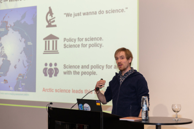 Alumni give an insight into where their journey took them after graduating from ArcTrain. Photo: MARUM - Center for Marine Environmental Sciences, University of Bremen; Simon Wett