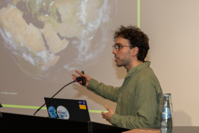 Alumni give an insight into where their journey took them after graduating from ArcTrain. Photo: MARUM - Center for Marine Environmental Sciences, University of Bremen; Simon Wett