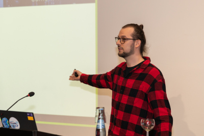 The graduates of 2023 present their research. Photo: MARUM - Center for Marine Environmental Sciences, University of Bremen; Simon Wett