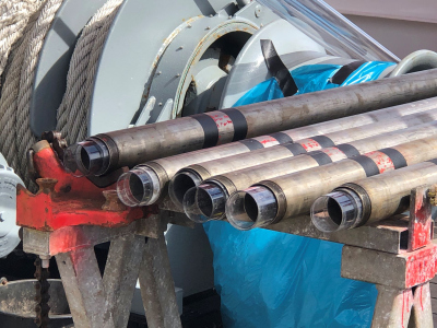 core barrels waiting for preparation