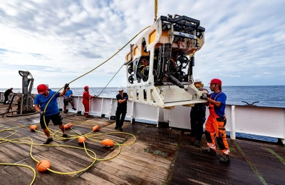 Einholen ROV QUEST