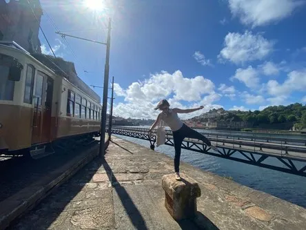 Sabine Weidlich at the harbour of Porto