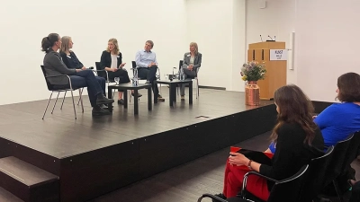 Lebhafte Podiumsdiskussion. Foto: MARUM – Zentrum für Marine Umweltwissenschaften, Universität Bremen; J. Nitsch