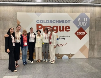 Group photo Eirini with colleagues from Constructor University