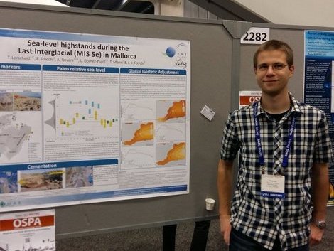 Thomas Lorscheid at AGU 2015 Fall Meeting