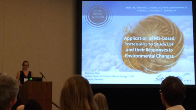Marleen presenting in the Session "The Use of Genomics, Proteomics and Transcriptomics in Coral Reef Studies