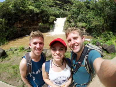 exploring the North Shores of Oahu with fellow PhD students Hagen Gegner (left) and Nils Rädecker (right) of KAUST